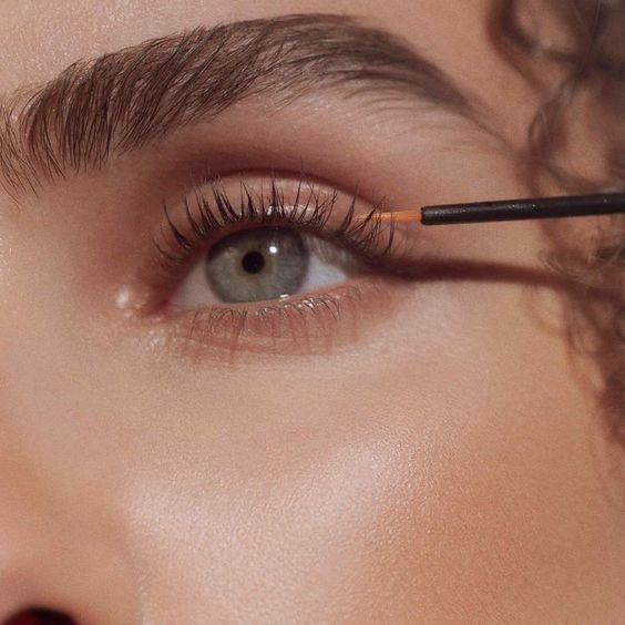 Floammi EYELASH SERUM